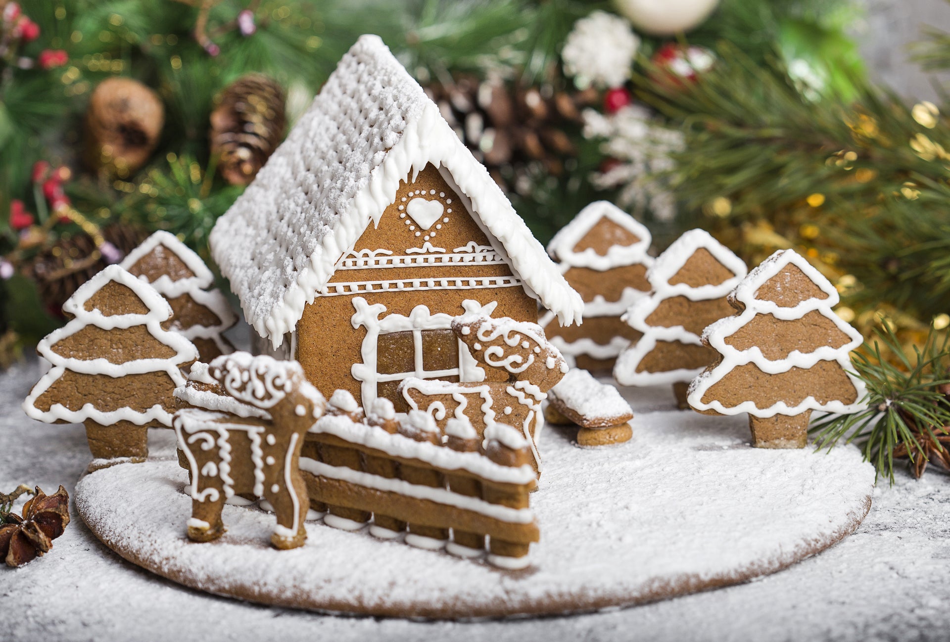 Christmas Traditions: Gingerbread Houses